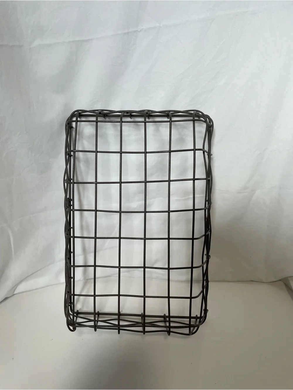 Rustic Metal Wire Storage Basket - black